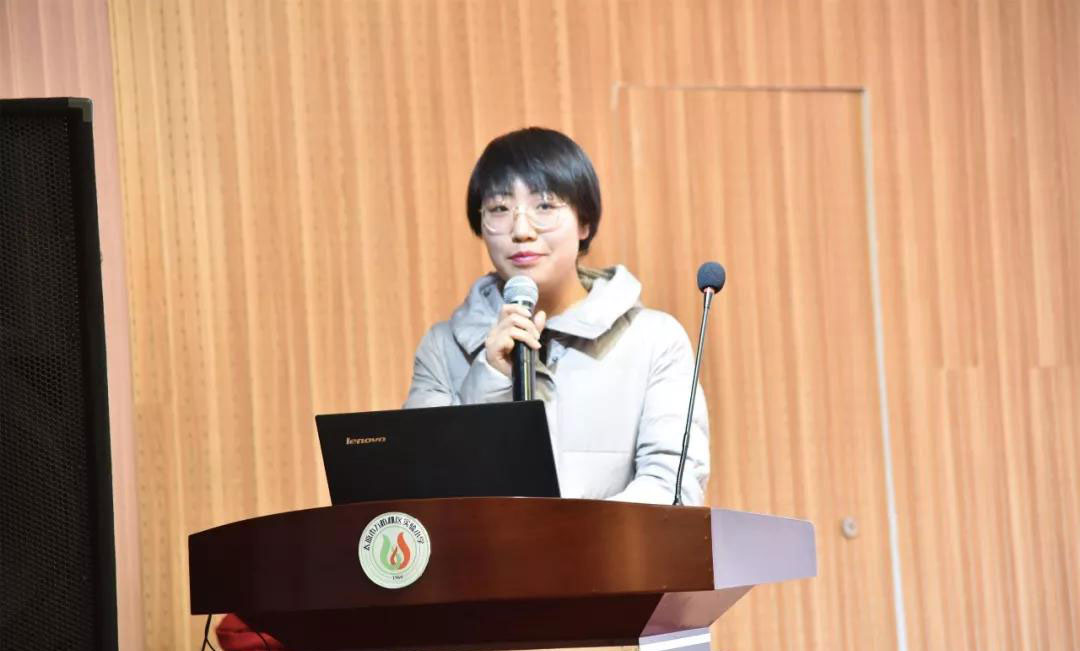 雷锋精神似甘露、浸润少年质朴心----山西省学雷锋道德模范先进事迹巡讲团走进万柏林区实验小学！