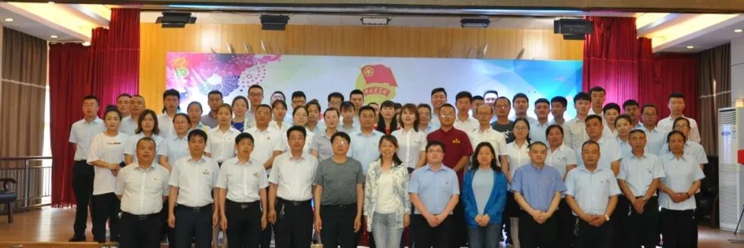 共青团平遥县委举办第二届平遥县青年创新创业大赛决赛