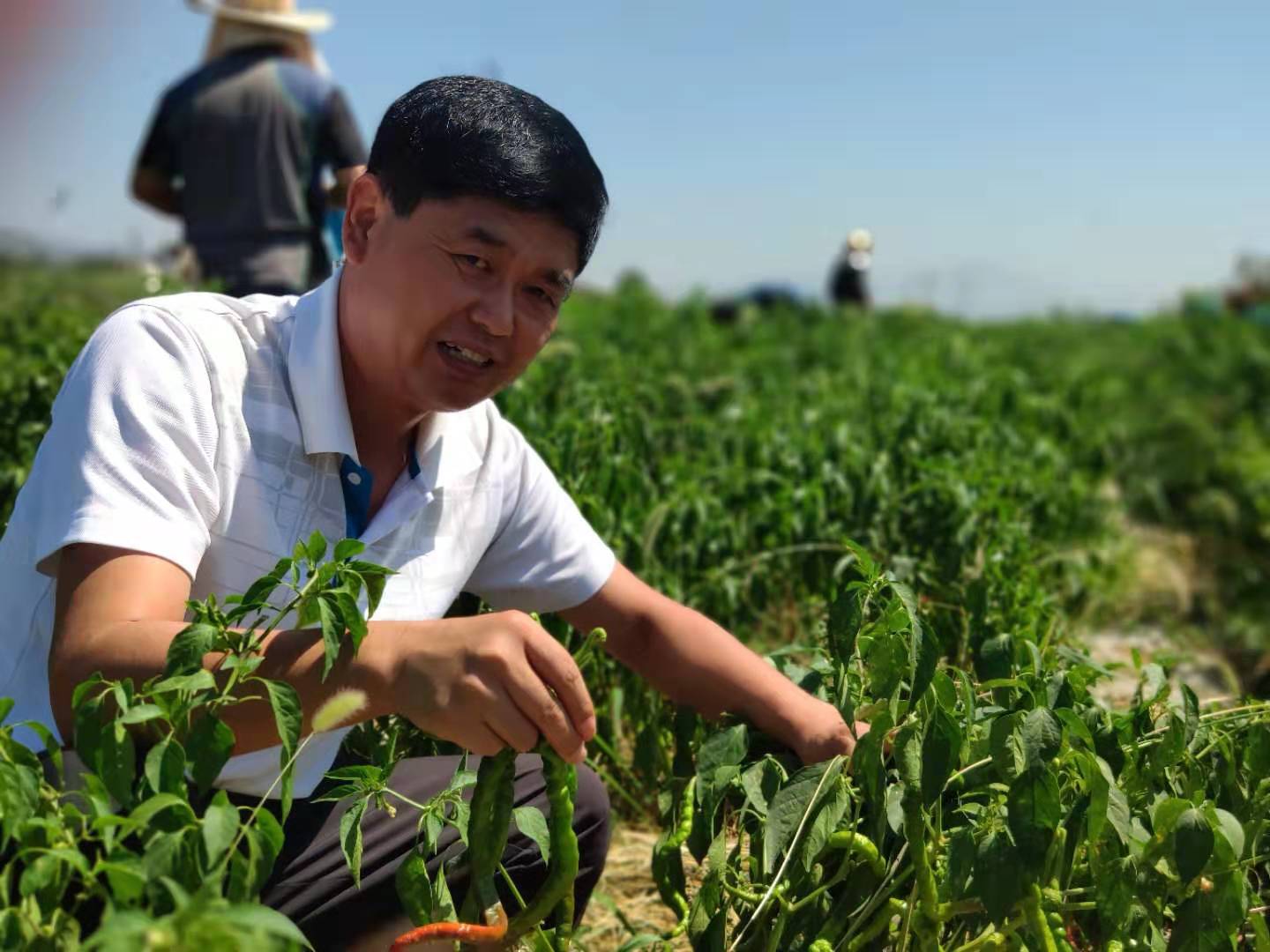 凝心聚力 狠抓落实 推动脱贫攻坚